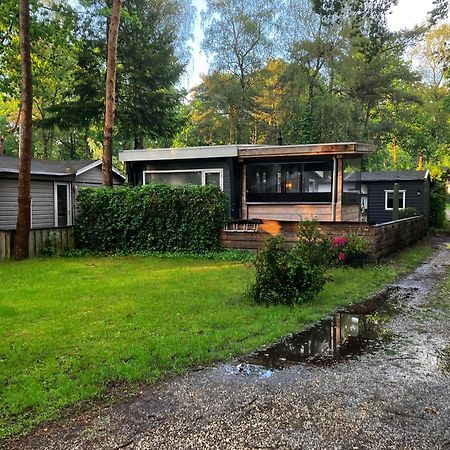 Chalet Bosrijk Midden In De Natuur-Eten&Drinken-Activiteiten-Ontspanning-En Nog Veel Meer هونديرلو المظهر الخارجي الصورة